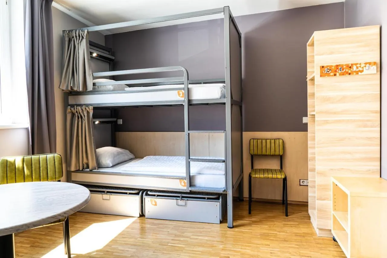 Hostel St Christopher'S Inn Vienna Austria
